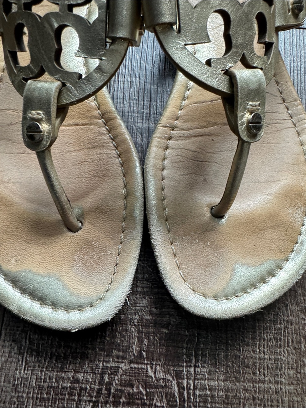Tory Burch Metallic Gold Miller Logo Thong Sandals - Picture 3 of 7